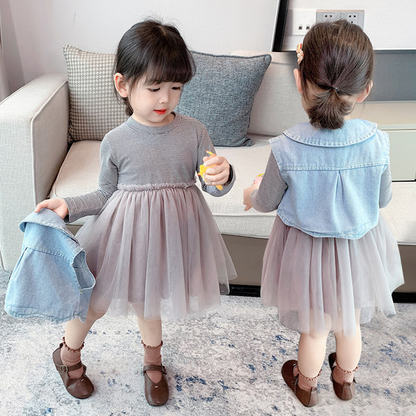 Παιδικό σετ φόρεμα  και τζιν γιλέκο