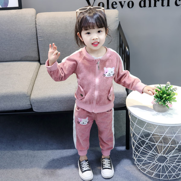 Παιδικό σετ  για κορίτσια με 3D στοιχείο