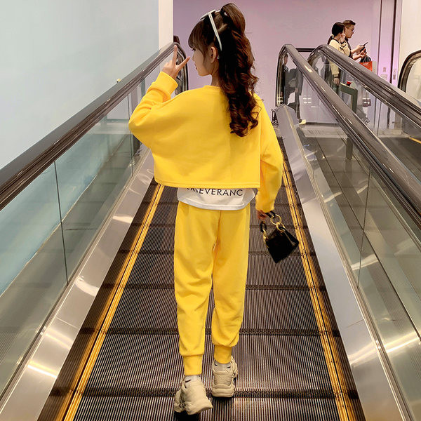 Καθημερινό σετ για κορίτσια σε δύο μέρη σε γκρι και κίτρινο χρώμα