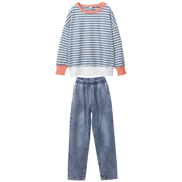 Set de primăvară-toamnă pentru fete în două părți - blugi și o bluză