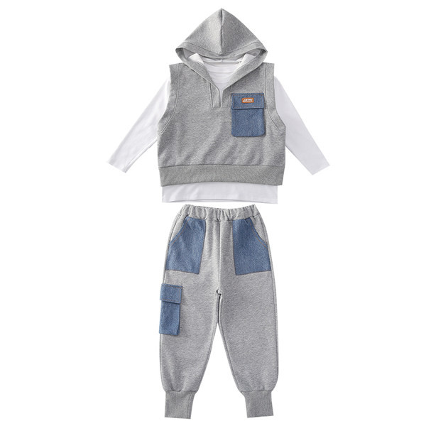 Αθλητικό σετ για κορίτσια σε τρία μέρη - παντελόνι, μπλούζα και γιλέκο