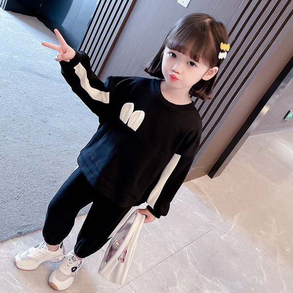 Παιδικό casual σετ για κορίτσια σε δύο μέρη - μπλούζα με κορδέλα στην πλάτη και παντελόνι