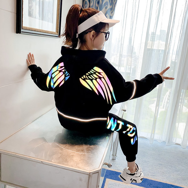 Παιδικό σετ για κορίτσια από φούτερ με κουκούλα και παντελόνι