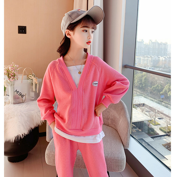 Παιδικό αθλητικό σετ για κορίτσια - δύο μοντέλα