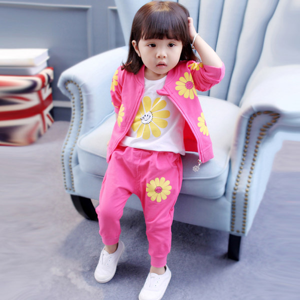 Set zilnic pentru copii pentru fete în trei părți - pantaloni, bluză și hanorac