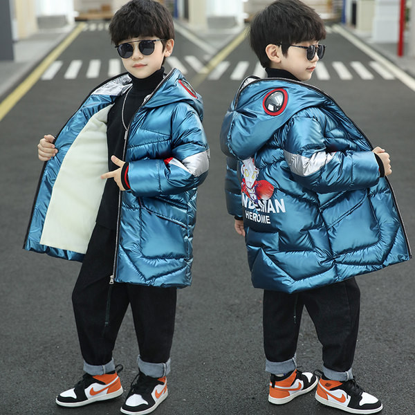 Νέο μοντέλο χειμερινό μπουφάν για αγόρια με κουκούλα σε ασημί και μπλε