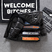 Μοντέρνο παιδικό μπουφάν για αγόρια με επιγραφή στην πλάτη σε δύο χρώματα