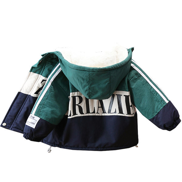 Χειμερινό μπουφάν με επένδυση για αγόρια με κουκούλα και επιγραφή