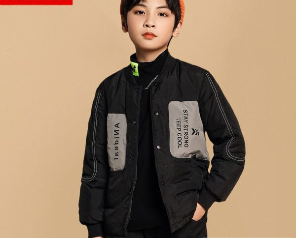 Детско зимно яке за момчета с ниска яка