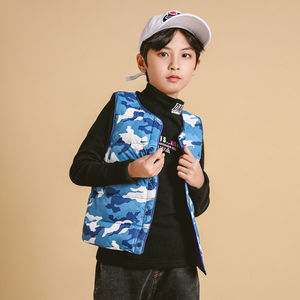 Ежедневен детски елек за момчета с камуфлажен десен