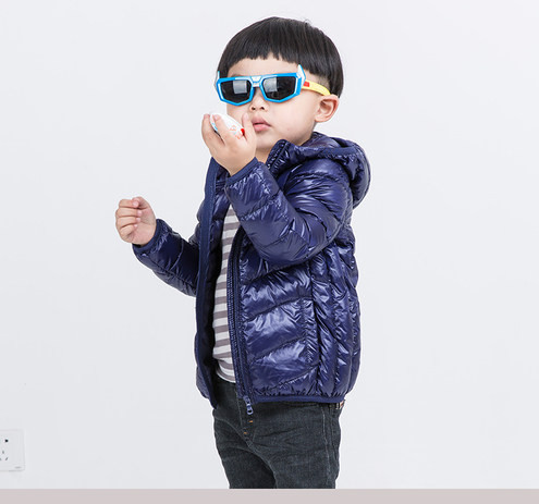 Нов модел детско яке с качулка в няколко цвята за момчета