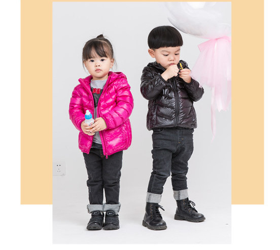 Нов модел детско яке с качулка в няколко цвята за момчета