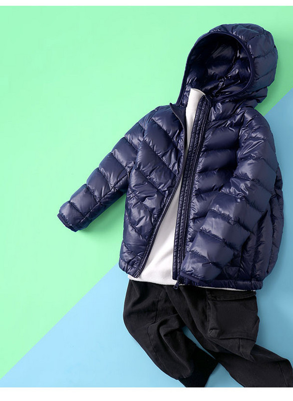 Нов модел детско яке с качулка в няколко цвята за момчета