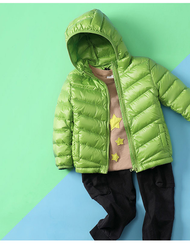 Нов модел детско яке с качулка в няколко цвята за момчета