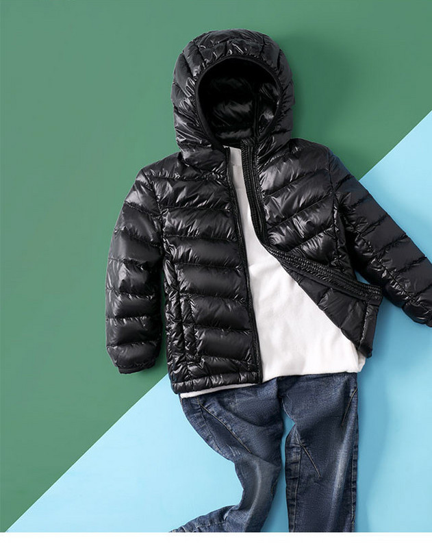 Нов модел детско яке с качулка в няколко цвята за момчета