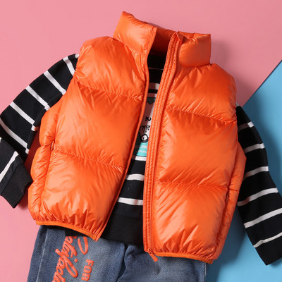 Детски ежедневен елек с цип и висока яка