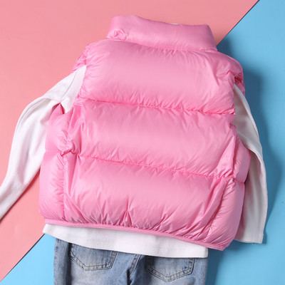 Детски ежедневен елек с цип и висока яка