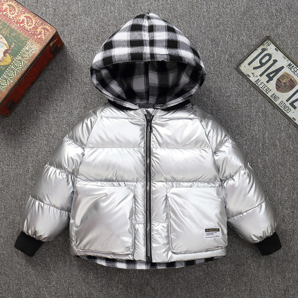 Модерно детско яке за момчета с качулка и емблема 