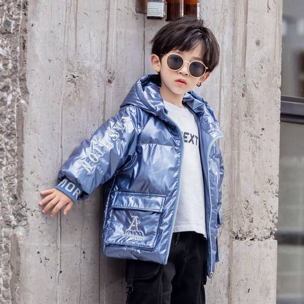 Лъскава зимна грейка за момичета и момчета с големи джобове и качулка