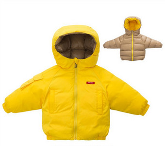 Зимно детско яке с качулка за момчета- двулицево