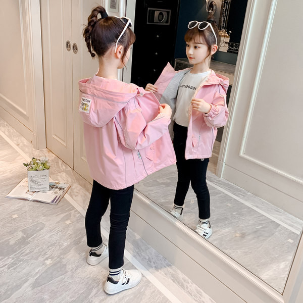 Детско есенно яке за момичета с качулка и надпис