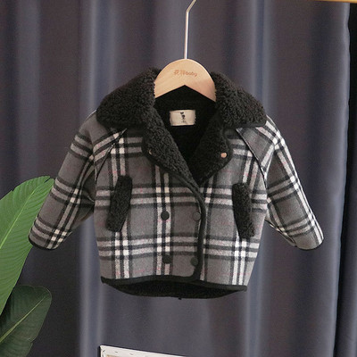 Модерно детско карирано яке за момичета в два модела