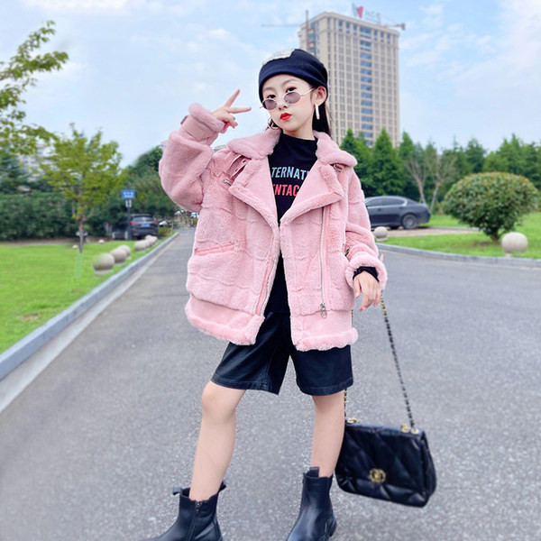 Стилно детско яке за момичета с цип и пух