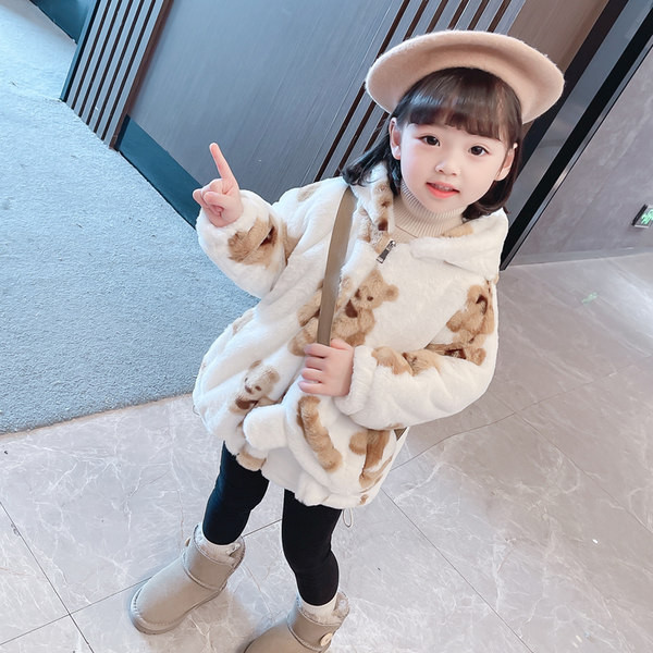 Пухено детско яке с качулка и цип - за момичета