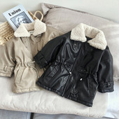 Детско яке от еко кожа с пухена яка за момичета