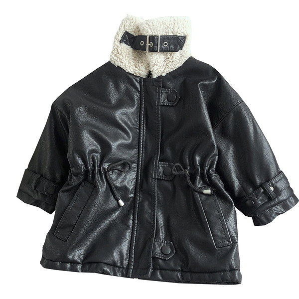 Детско яке от еко кожа с пухена яка за момичета