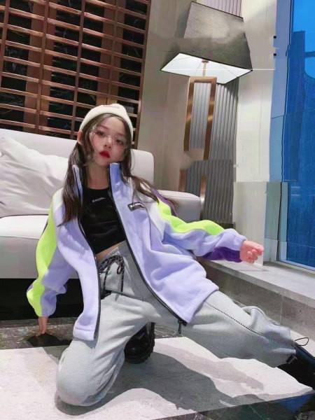 Детски дълъг суичър с джобове