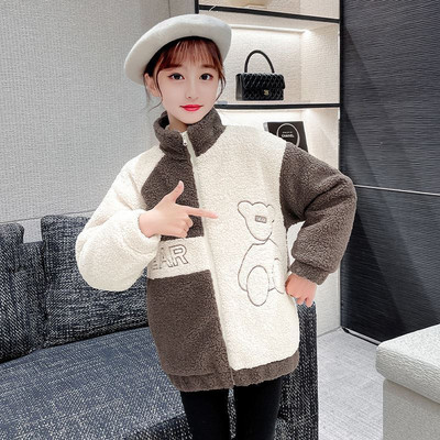 Модерно детско пухено яке с висока яка за момичета