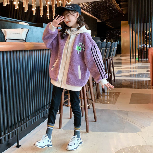 Широко пухено яке за момичета с качулка