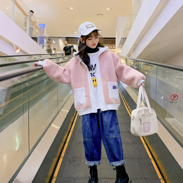 Детско ежедневно яке с мека подплата и джобове