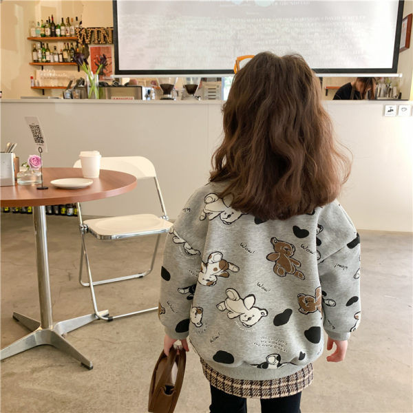 Детско яке с подплата и цветна апликация за момичета