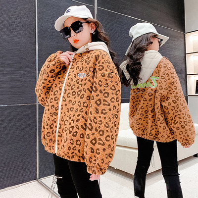 Καθημερινό παιδικό μπουφάν με animal print