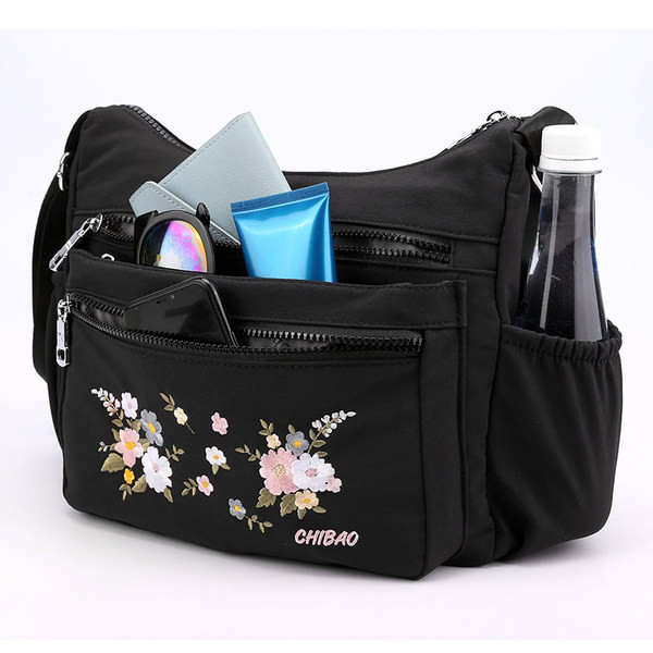 Ежедневна дамска чанта за през рамото с бродерия