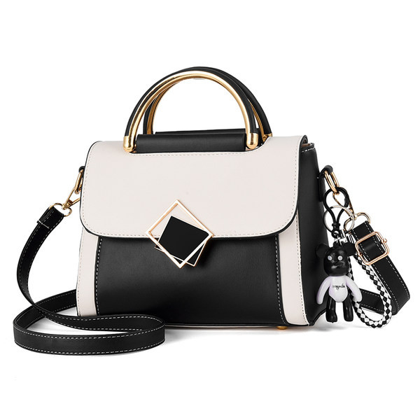 Ženska četvrtasta torba s kratkom i dugom ručkom i metalnim kopčanjem
