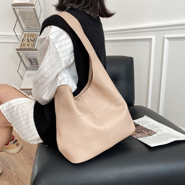 Ежедневна чанта от еко кожа с катарама