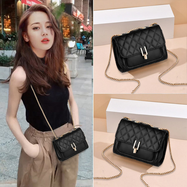 Стилна дамска чанта с катарама и цветна дръжка