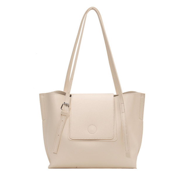 Дамска ежедневна чанта с дълга дръжка изчистен модел