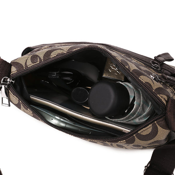 Дамска чанта с няколко отделения и дълга дръжка