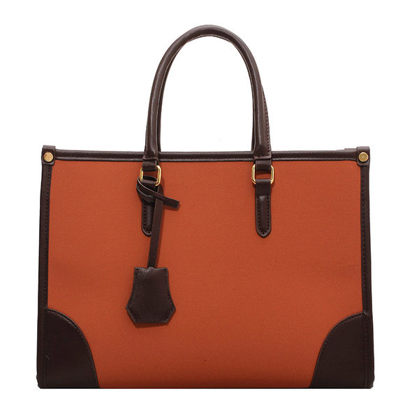 Модерна дамска чанта с две дръжки от изкуствена кожа