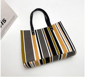 Πολύχρωμη ριγέ γυναικεία τσάντα ώμου