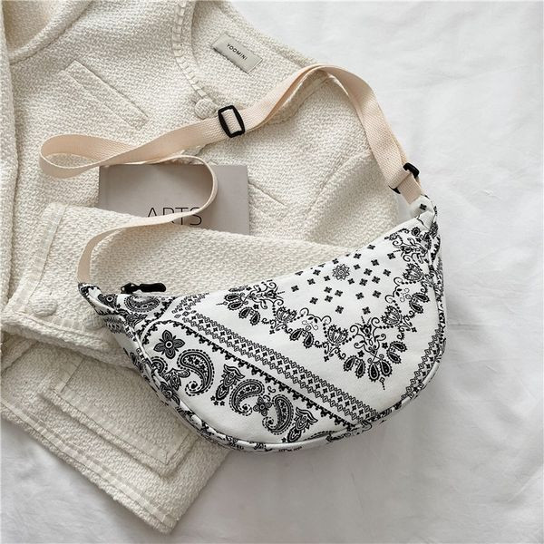 Дамска чанта тип пунка с дълга дръжка