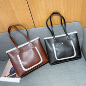 Γυναικεία καθημερινή τσάντα από οικολογικό δέρμα με μπροστινή τσέπη