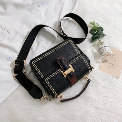 Νέο μοντέλο γυναικεία τσάντα με κούμπωμα