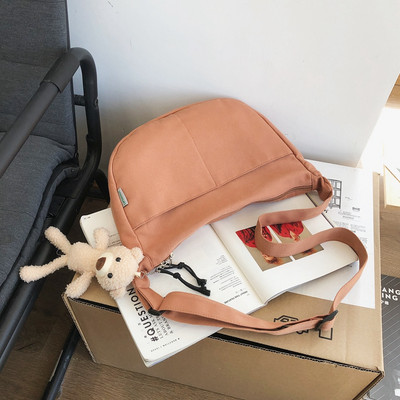 Γυναικεία υφασμάτινη τσάντα με μακριά λαβή σε τρία χρώματα