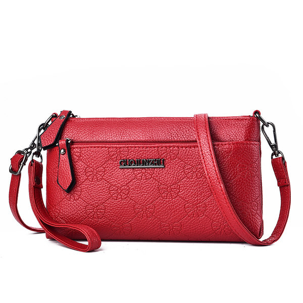 Γυναικεία μικρή τσάντα από τεχνητό δέρμα με επιγραφή