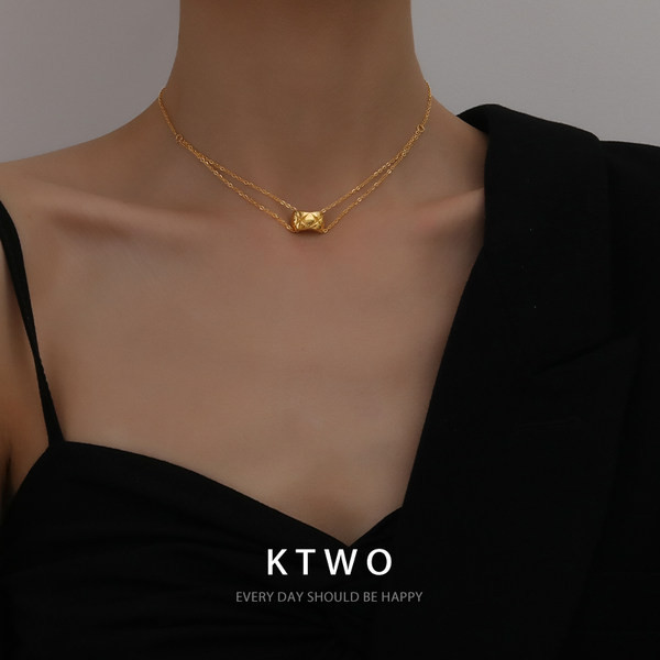 Γυναικείο κολιέ σε χρυσό χρώμα